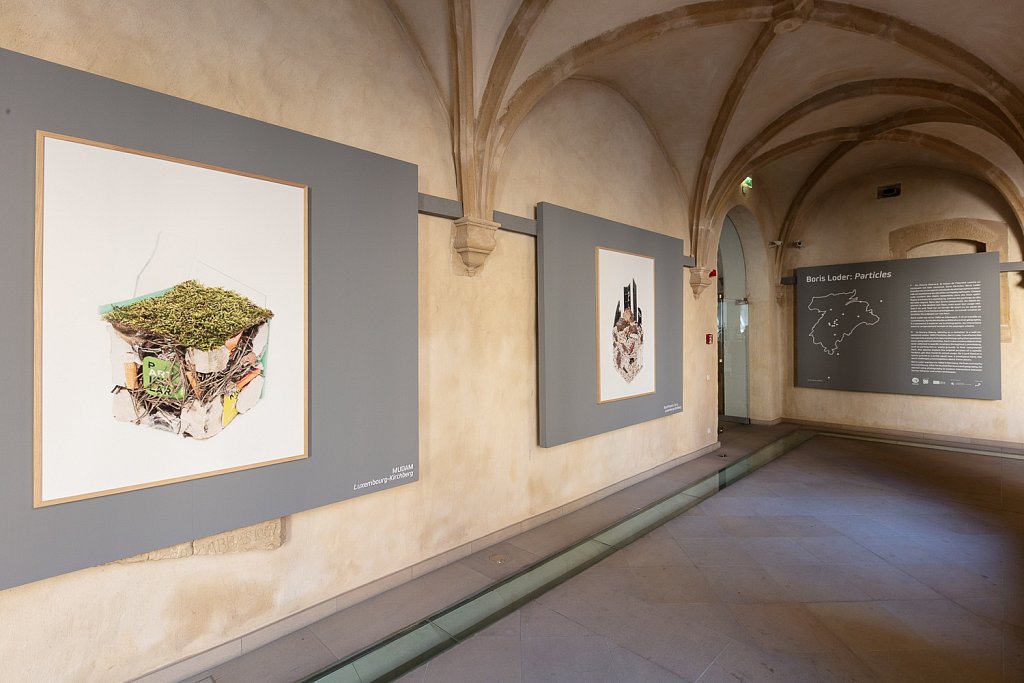 Particles-Installation-Shots-19-von-19.jpg